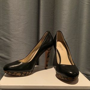 Coach leather pumps